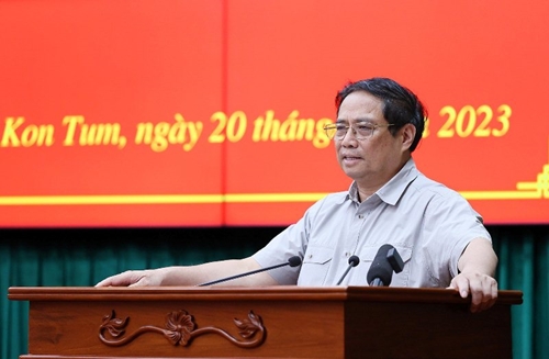 Thủ tướng Phạm Minh Chính: Kon Tum phải phát triển nhanh, mạnh, toàn diện, bền vững hơn nữa