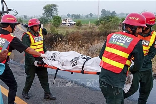 Tai nạn giao thông thảm khốc tại Pakistan và Peru, hàng chục người thiệt mạng