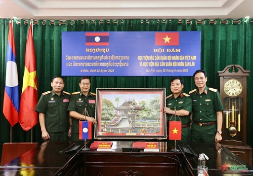 Học viện Hậu cần Quân đội nhân dân Việt Nam và Lào tăng cường hợp tác giáo dục đào tạo