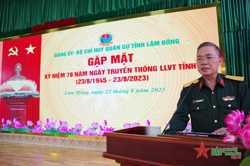 Gặp mặt kỷ niệm 78 năm Ngày truyền thống lực lượng vũ trang tỉnh Lâm Đồng

