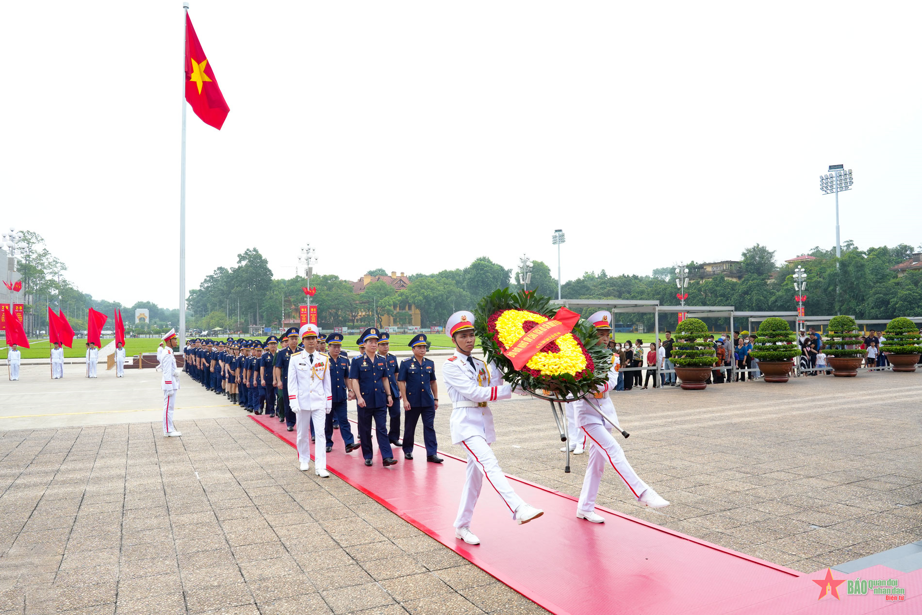 Trung tướng Bùi Quốc Oai dự Lễ báo công dâng Bác của đoàn đại biểu Cảnh sát biển Việt Nam