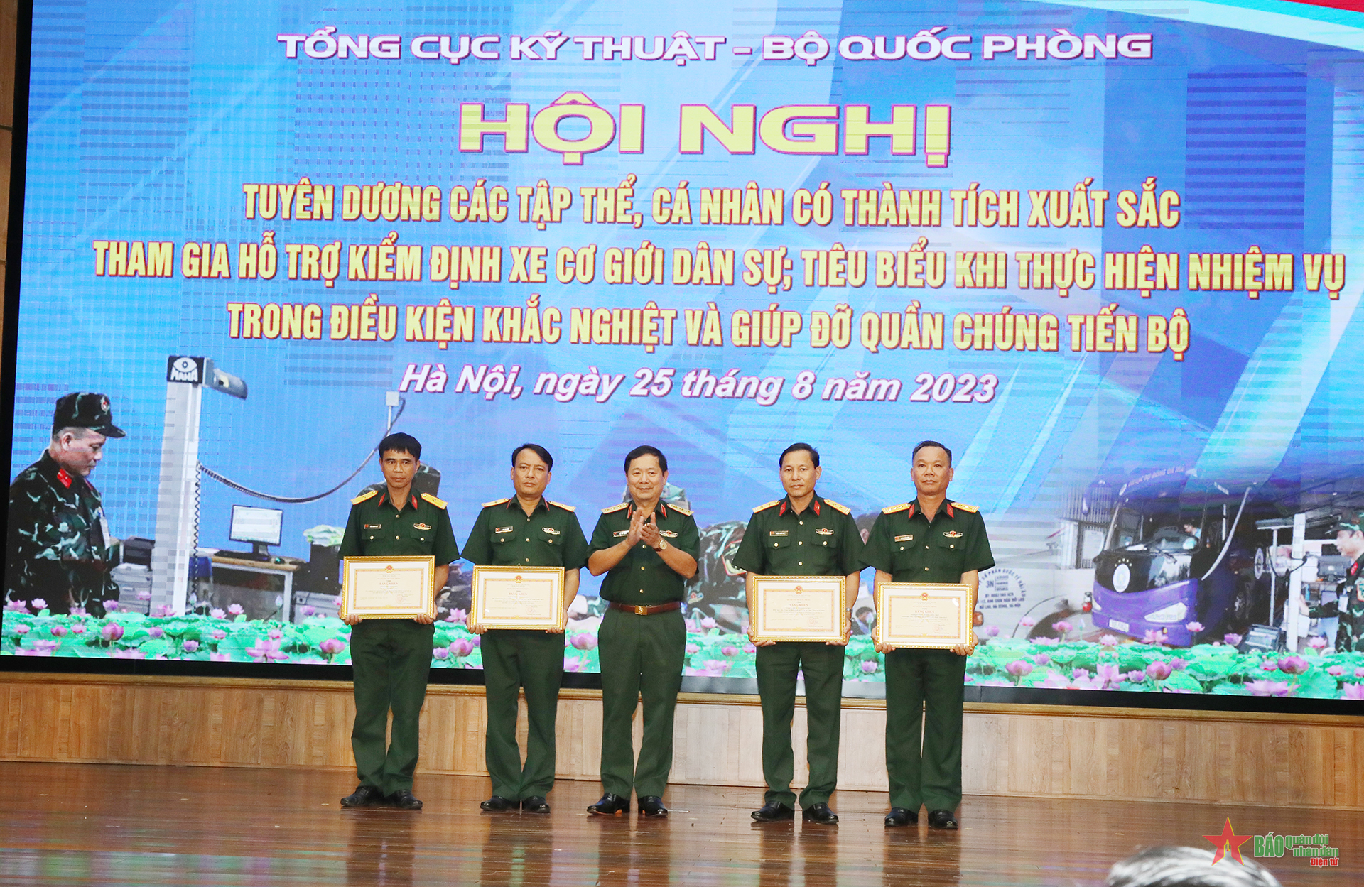 Kiểm định viên Quân đội tham gia kiểm định gần 270.000 lượt xe