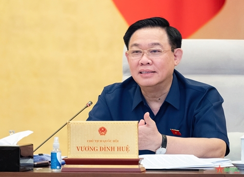 Chủ tịch Quốc hội Vương Đình Huệ: Đề nghị bổ sung trường hợp miễn tiền thuê đất với dự án nhà ở cho lực lượng vũ trang