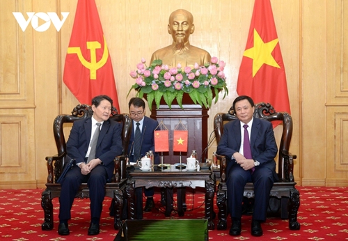 Thúc đẩy hợp tác, trao đổi chuyên gia trên lĩnh vực xây dựng đảng giữa Việt Nam và Trung Quốc