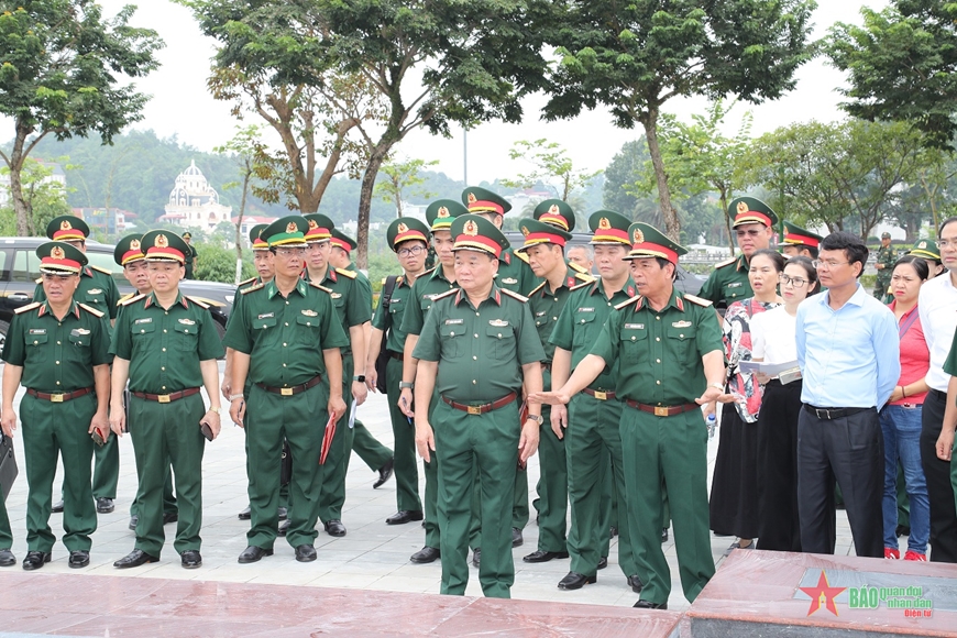 Kiểm tra, tổng duyệt Giao lưu hữu nghị quốc phòng biên giới Việt Nam-Trung Quốc lần thứ 8