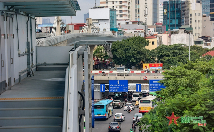 Hoàn thành 8 nhà ga trên cao tuyến đường sắt đô thị Nhổn - ga Hà Nội