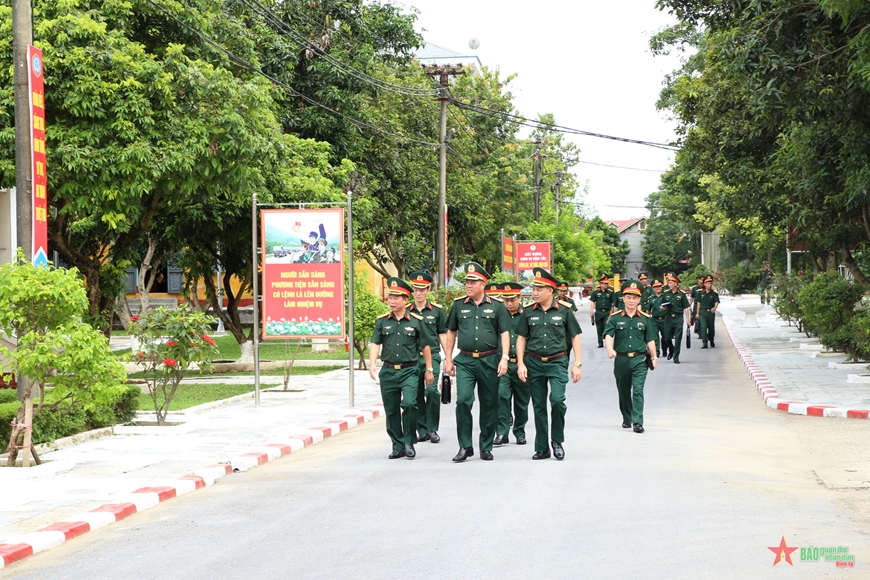 Tổng cục Hậu cần kiểm tra toàn diện công tác chuẩn bị tham gia Hội thi xe tốt, lái xe giỏi toàn quân năm 2023