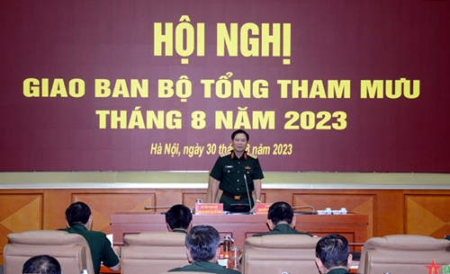  Thượng tướng Nguyễn Tân Cương: Toàn quân tăng cường kiểm tra, khắc phục khâu yếu, mặt yếu        