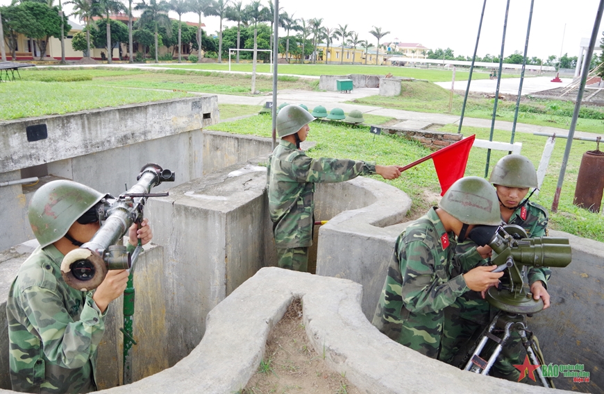 Lữ đoàn Phòng không 214 (Quân khu 3): Nâng cao chất lượng huấn luyện đêm cho bộ đội