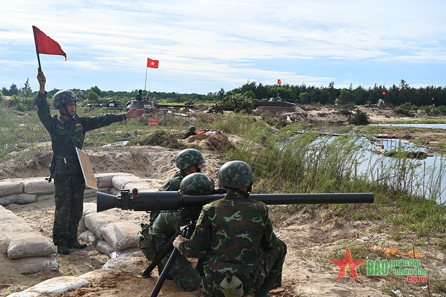 Sư đoàn 324 (Quân khu 4): Cán binh đồng lòng, rèn nghiêm, luyện giỏi