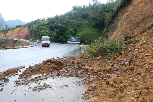 Khẩn trương khắc phục hậu quả mưa lũ tại huyện Bảo Yên, Lào Cai