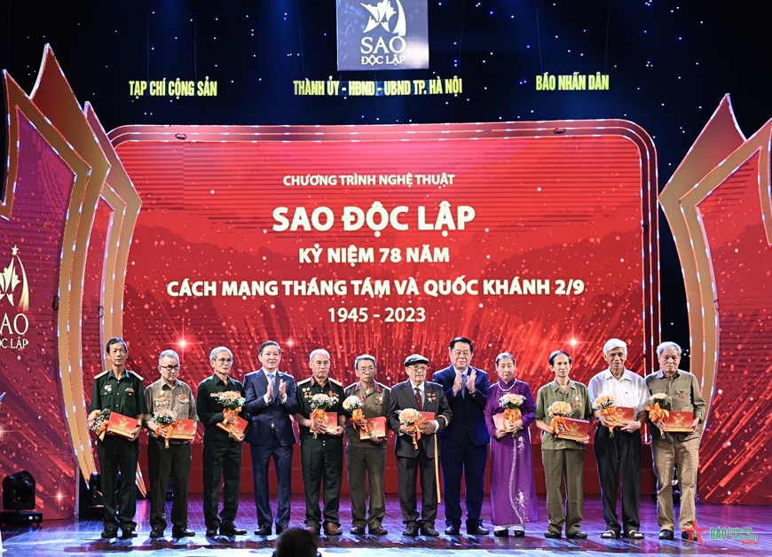 Đặc sắc chương trình giao lưu nghệ thuật “Sao Độc lập”