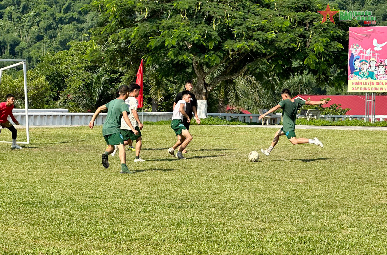 Ngày nghỉ lễ tại đơn vị