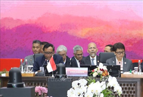 Hội nghị Cấp cao ASEAN lần thứ 43: Indonesia hối thúc giải quyết các thách thức chính trị và an ninh