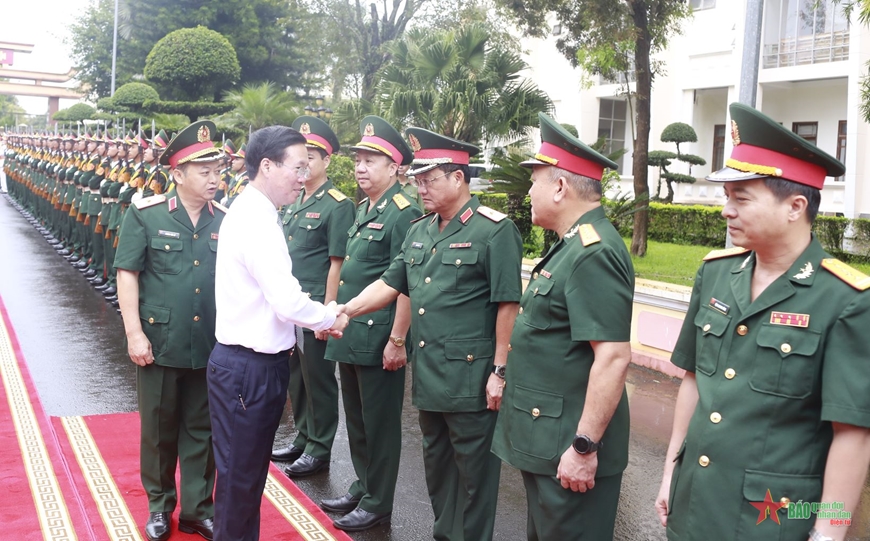 Chủ tịch nước Võ Văn Thưởng thăm và làm việc tại Binh đoàn 15