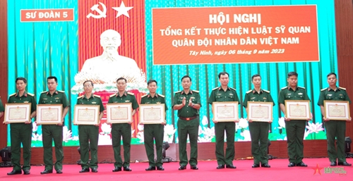Sư đoàn 5, Quân khu 7 tổng kết thực hiện Luật Sĩ quan Quân đội nhân dân Việt Nam