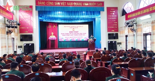 Bộ Chỉ huy quân sự tỉnh Sơn La tổ chức Ngày chính trị và văn hóa tinh thần