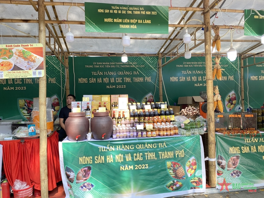 Khai mạc chương trình 