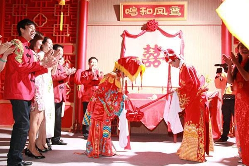Vài nét về phong tục cưới hỏi truyền thống Trung Quốc