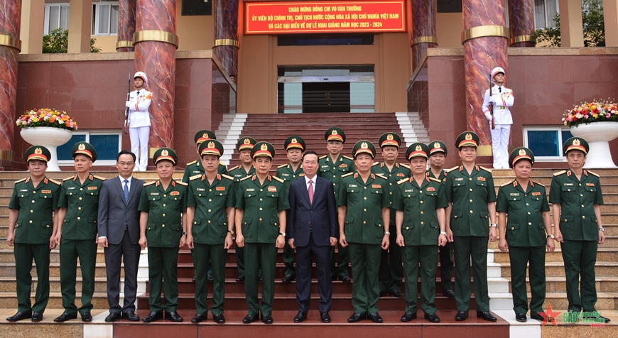 Chủ tịch nước Võ Văn Thưởng dự lễ khai giảng tại Học viện Quốc phòng