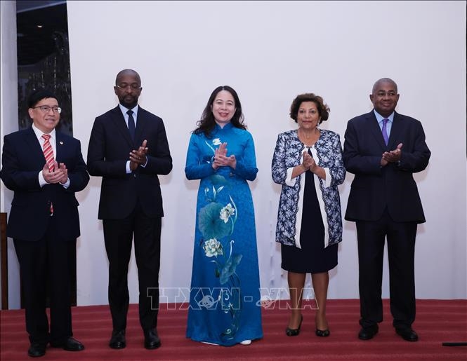 Phó chủ tịch nước Võ Thị Ánh Xuân dự lễ kỷ niệm 78 năm Quốc khánh Việt Nam tại Mozambique