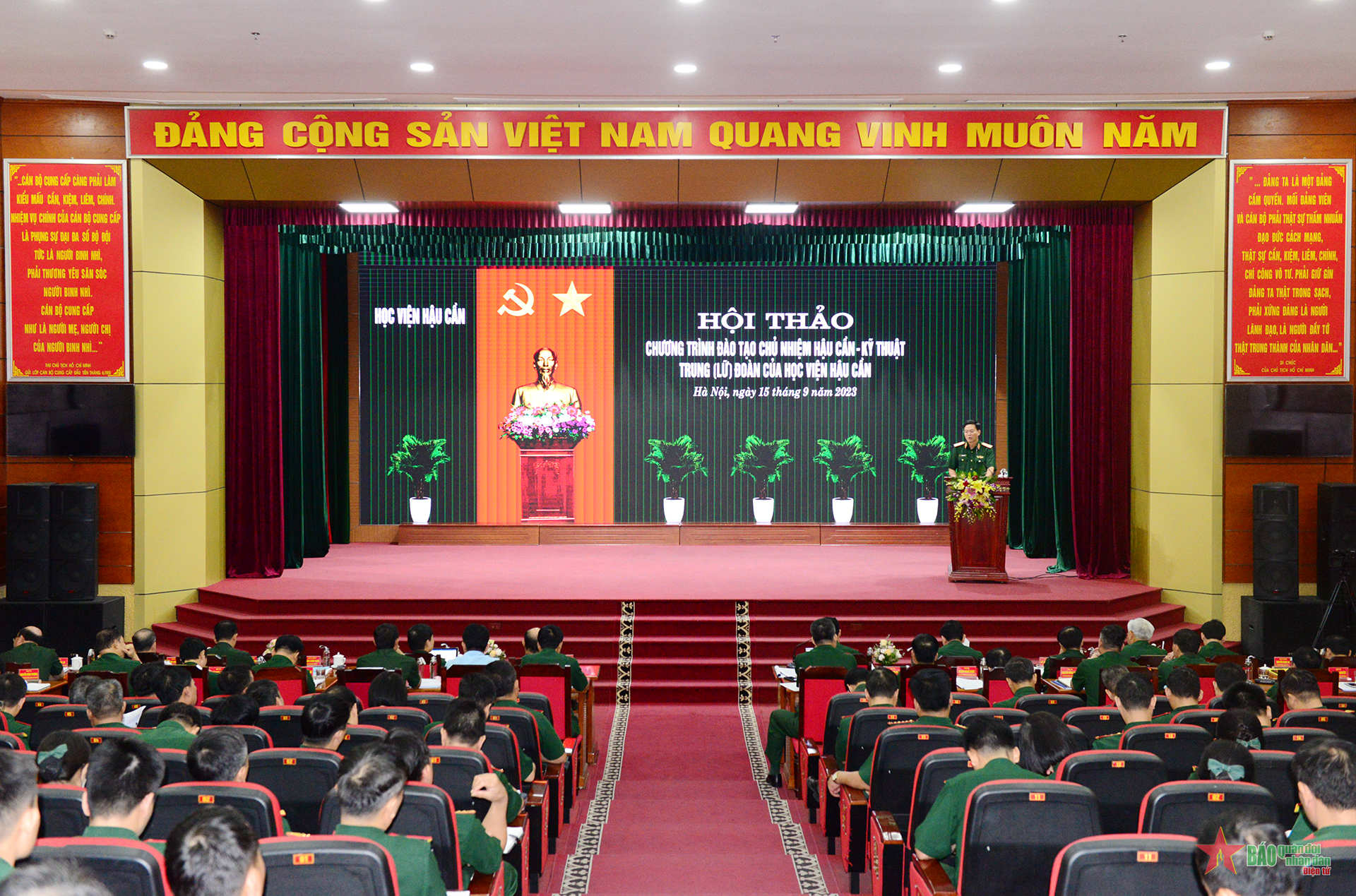 Xây dựng chương trình đào tạo chủ nhiệm hậu cần - kỹ thuật trung (lữ) đoàn sát thực tiễn