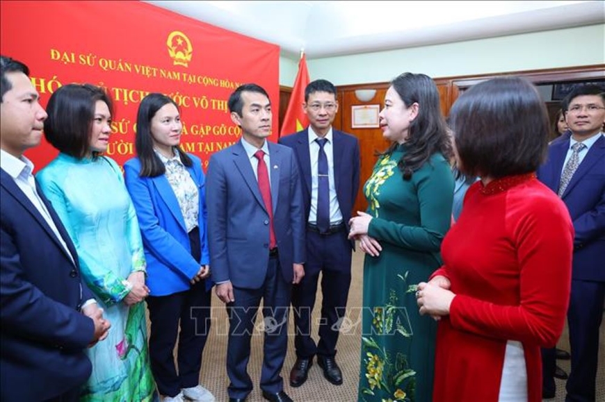 Phó chủ tịch nước Võ Thị Ánh Xuân gặp lãnh đạo đảng cầm quyền, doanh nghiệp và cộng đồng người Việt Nam tại Nam Phi