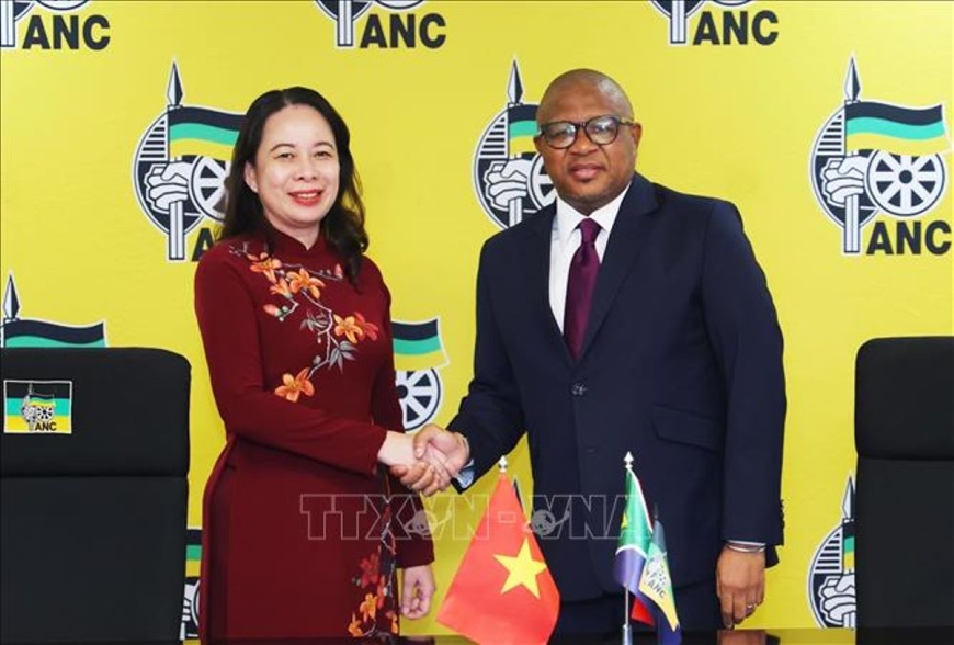 Phó chủ tịch nước Võ Thị Ánh Xuân gặp lãnh đạo đảng cầm quyền, doanh nghiệp và cộng đồng người Việt Nam tại Nam Phi