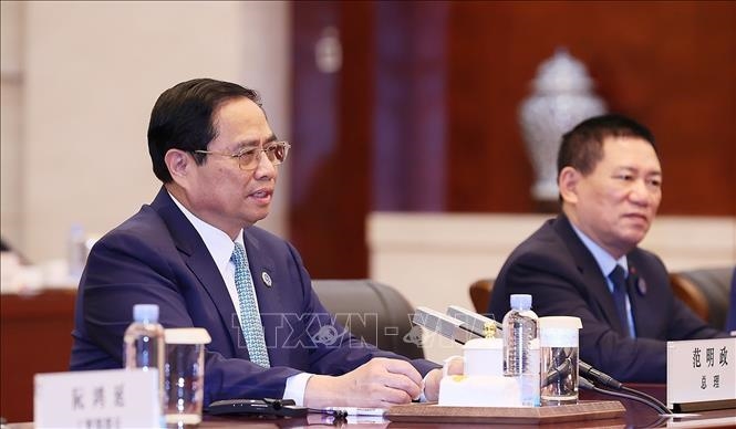 Thủ tướng Chính phủ Phạm Minh Chính hội đàm với Thủ tướng Quốc vụ viện Trung Quốc Lý Cường
