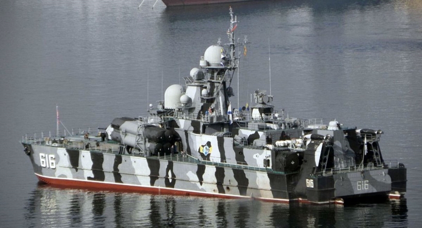 Quân sự thế giới hôm nay (16-9): Xuồng tự sát Ukraine tấn công tàu tên lửa Samum của Nga