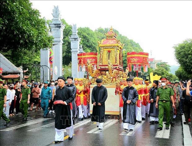 Khai mạc lễ hội đền Cửa Ông mùa Thu năm 2023