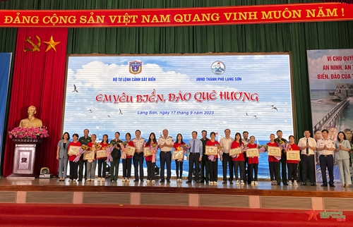 Bộ tư lệnh Cảnh sát biển Việt Nam tổ chức Cuộc thi “Em yêu biển đảo quê hương” tại tỉnh Lạng Sơn