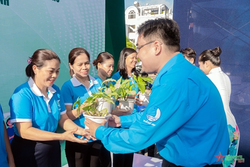 Tuổi trẻ TP Hồ Chí Minh chung tay xây dựng “Môi trường xanh - Nếp sống xanh”