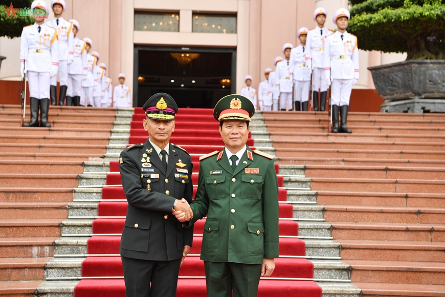 Thượng tướng Nguyễn Tân Cương chủ trì lễ đón Tư lệnh Lực lượng Quốc phòng Thái Lan