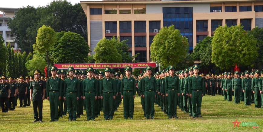 Trung tướng Nguyễn Doãn Anh dự Lễ khai giảng năm học mới tại Học viện Biên phòng