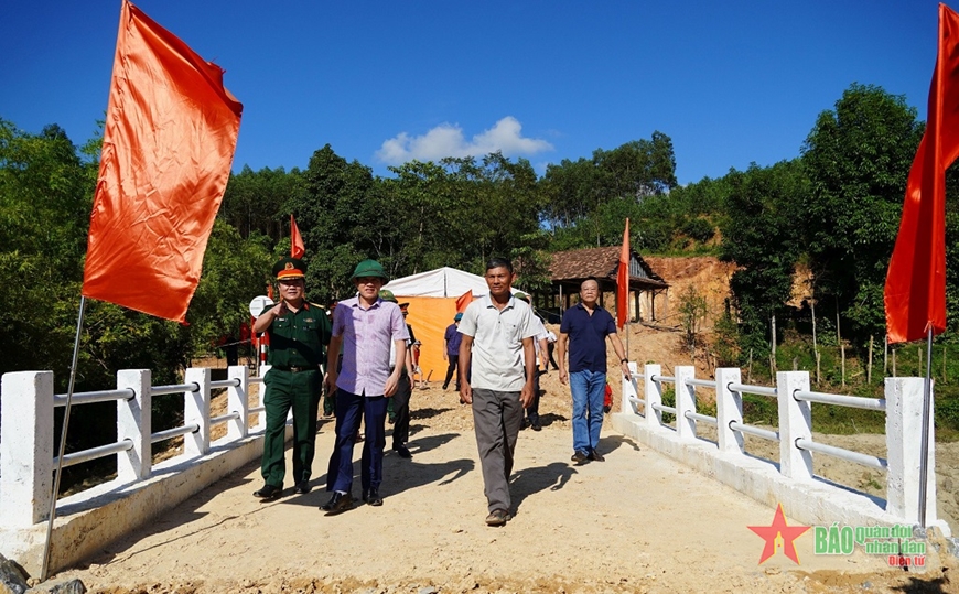 Quảng Bình: Khánh thành và bàn giao công trình cầu dân sinh