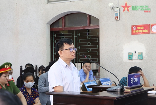 Cập nhật về vụ án sân bay Điện Biên: 1 bị cáo được đề nghị giảm án, luật sư đề nghị tiếp tục trả hồ sơ

