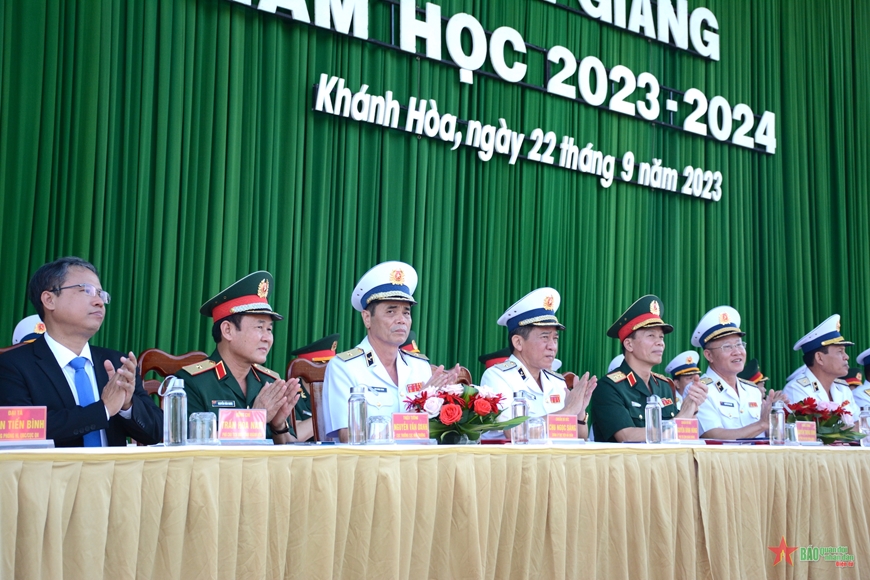 Trung tướng Nguyễn Trọng Bình dự lễ khai giảng năm học 2023-2024 của Học viện Hải quân