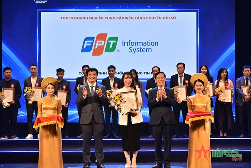 Vinh danh tốp 10 doanh nghiệp công nghệ số xuất sắc Việt Nam 2023