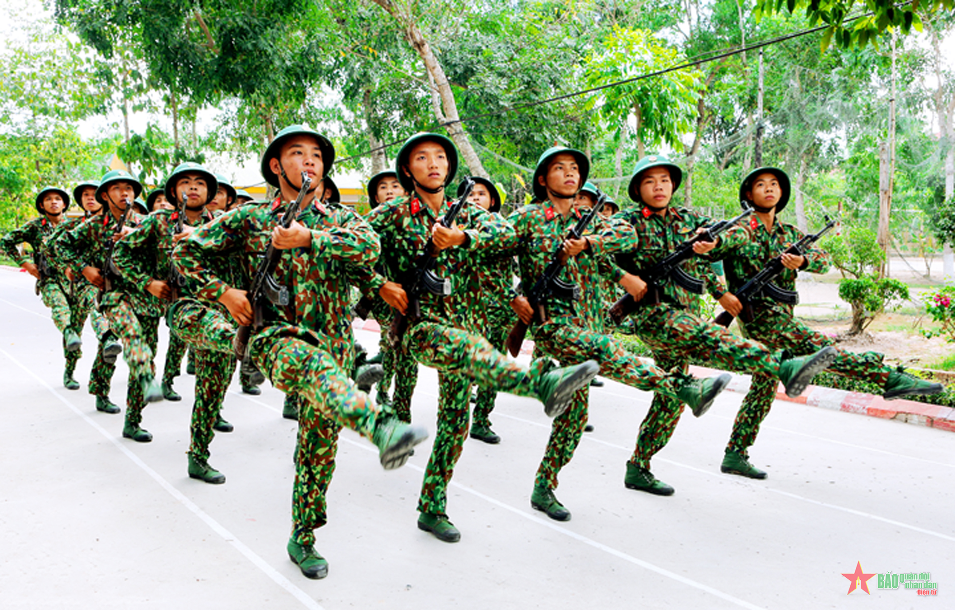 Đoàn Hoa Lư Anh hùng: Kinh nghiệm nhiều năm liền đạt “Đơn vị huấn luyện giỏi”  