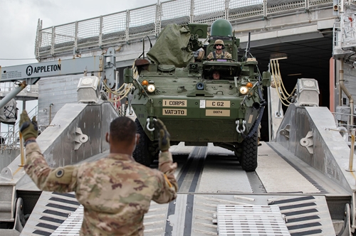 Quân sự thế giới hôm nay (26-9): Xe tăng Abrams của Mỹ đã được chuyển tới Ukraine