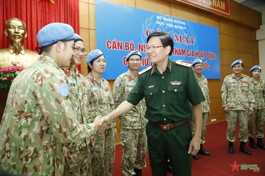Học viện Quân y gặp mặt cán bộ, nhân viên tham gia hoạt động gìn giữ hòa bình Liên hợp quốc