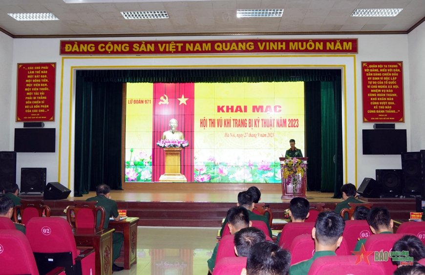 Lữ đoàn Vận tải 971 khai mạc hội thi vũ khí, trang bị kỹ thuật năm 2023
