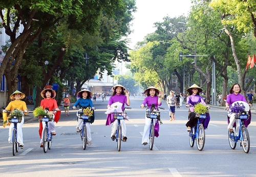 Hà Nội: Đón gần 3,5 triệu lượt khách du lịch 9 tháng đầu năm