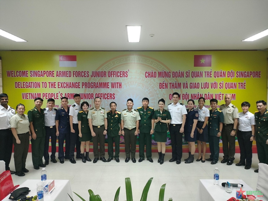Giao lưu sĩ quan trẻ giữa Quân đội nhân dân Việt Nam và Lực lượng vũ trang Cộng hòa Singapore