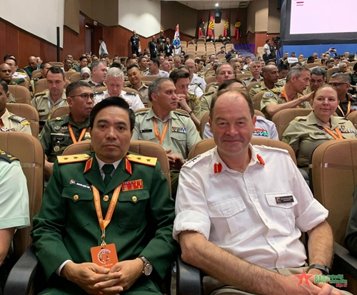 Trung tướng Nguyễn Doãn Anh dự Hội nghị Tư lệnh Lục quân Ấn Độ Dương - Thái Bình Dương lần thứ 13