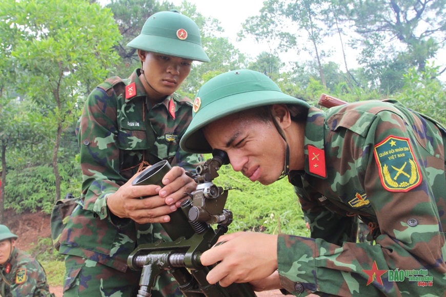 Nâng chất lượng huấn luyện ở Lữ đoàn 242