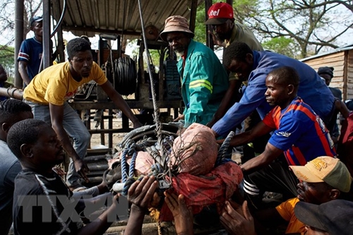 Sập mỏ vàng ở Zimbabwe, nhiều người thiệt mạng