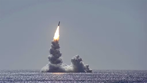 Quân sự thế giới hôm nay (2-10): Mỹ tiếp tục phóng thử tên lửa hạt nhân Trident II