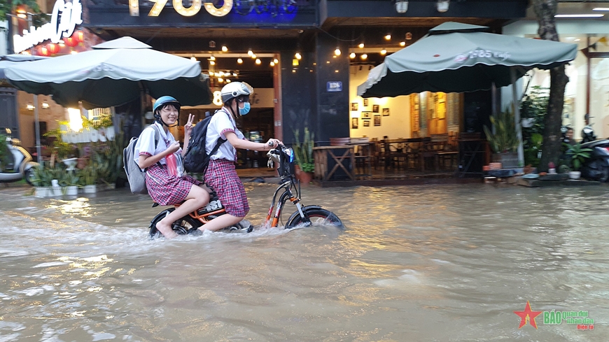 Triều cường dâng cao, Cần Thơ linh hoạt giờ học cho học sinh